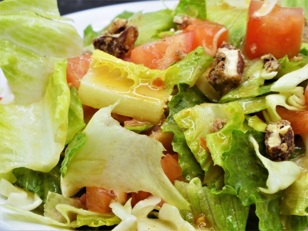 Sesame Sriracha Salad Dressing